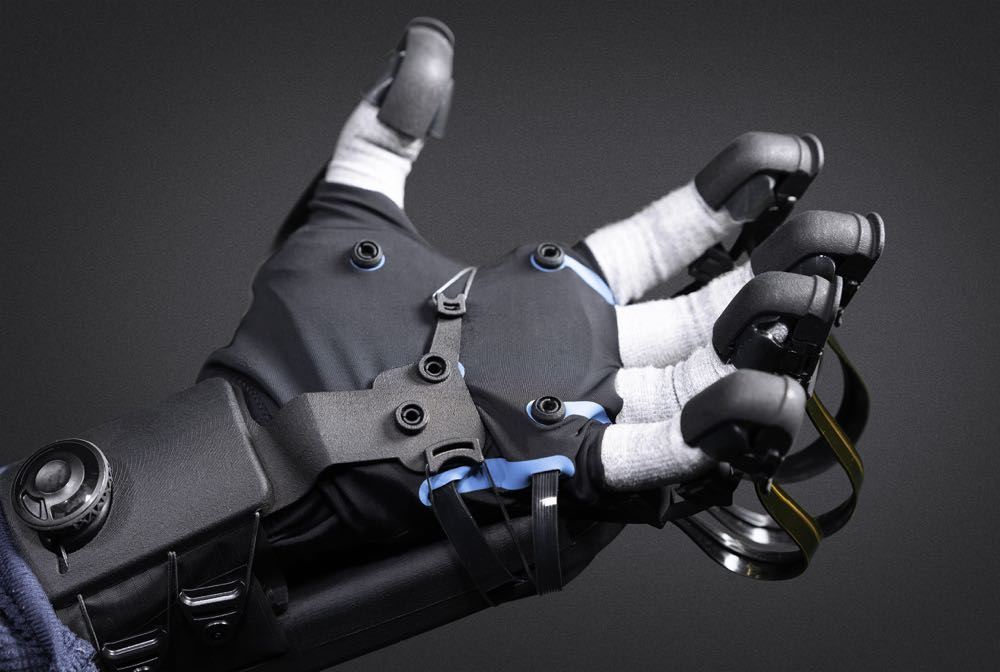 VR 手套 HaptX Gloves，在虚拟世界体验 &quot;触摸&quot; 感受！ 
