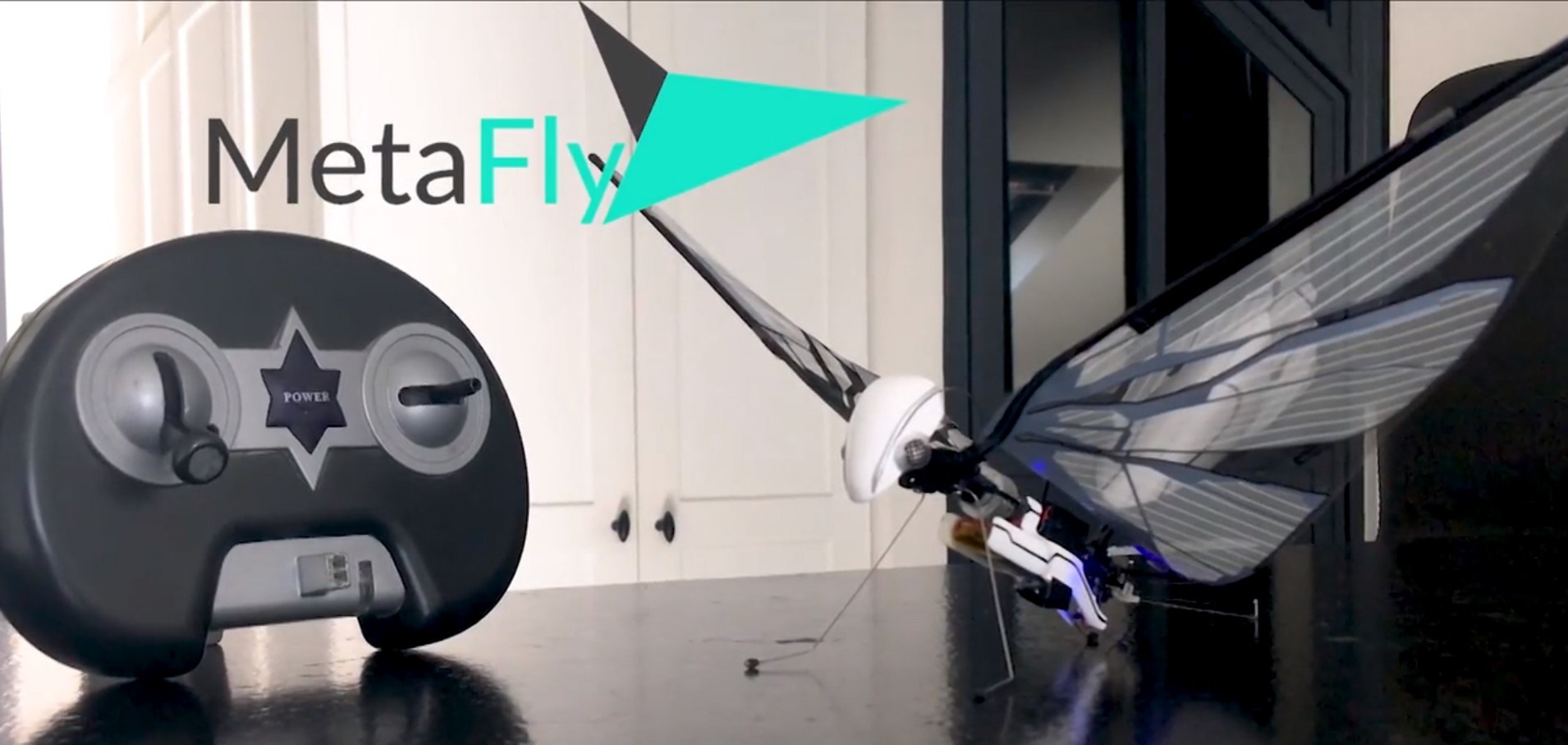 像蝴蝶一样飞舞：MetaFly 是款有翅膀的无人机 